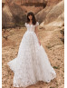 Ivory Lace Tulle Heart-shaped Back Elegant Wedding Dress